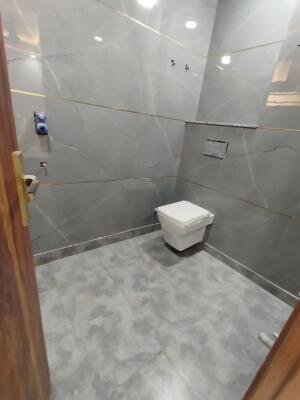 4 BHK Independent Builder Floor in Sector 14 Dwarka, Delhi