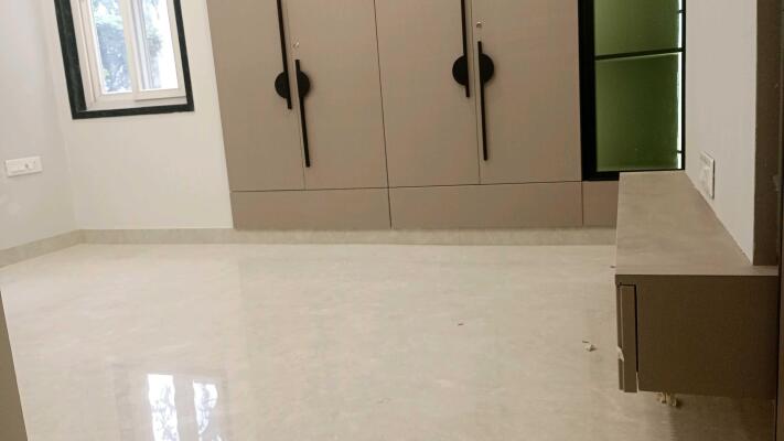 3 BHK Flat in Sector 9 Rohini, Delhi