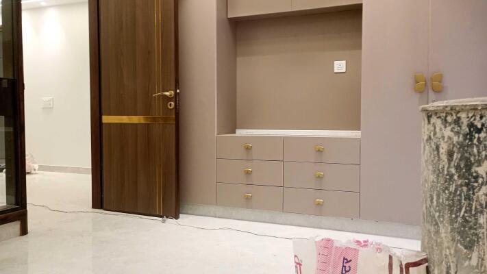 3 BHK Flat in Sector 9 Rohini, Delhi