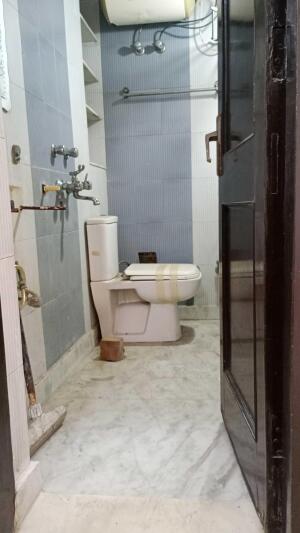 2 BHK Flat in Sector 13 Rohini, Delhi
