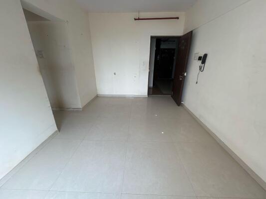 2 BHK Flat in Jankalyan Nagar, Malad West