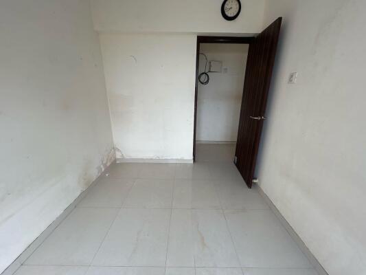 2 BHK Flat in Jankalyan Nagar, Malad West