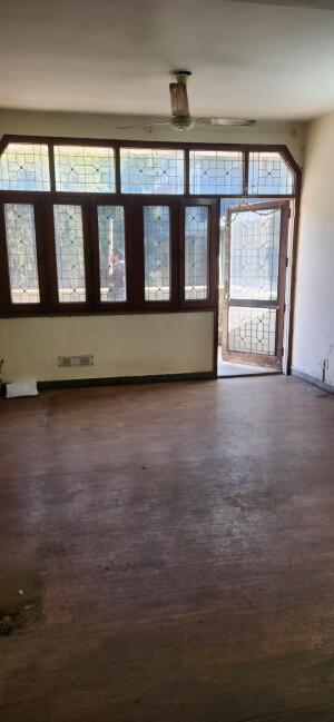 3 BHK Flat in Alaknanda, Delhi