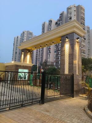 2 BHK Flat in Sector Chi 5, Greater Noida