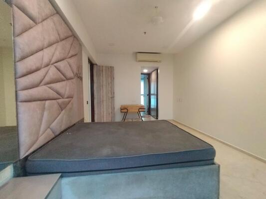 4 BHK Flat in Wadala, Mumbai
