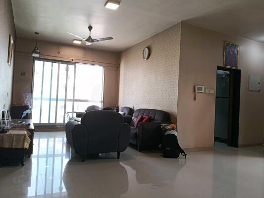 3 BHK Flat in Lokhandwala Kandivali East, Mumbai