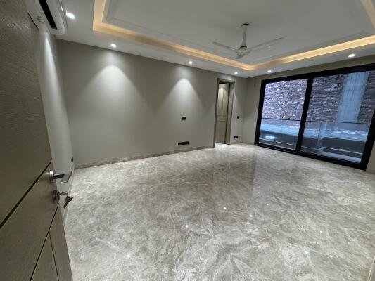 4 BHK Triplex Builder Floor in Panchsheel Park, Delhi