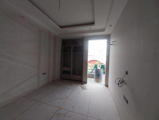 3 BHK Independent Builder Floor in Kalkaji, Delhi