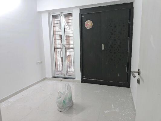 2 BHK Flat in Kasar Vadavali, Thane
