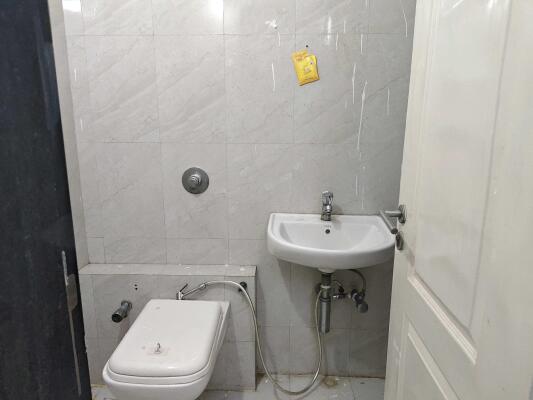 2 BHK Flat in Kasar Vadavali, Thane