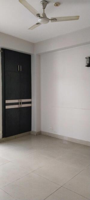 3 BHK Flat in Crossing Republik, Ghaziabad
