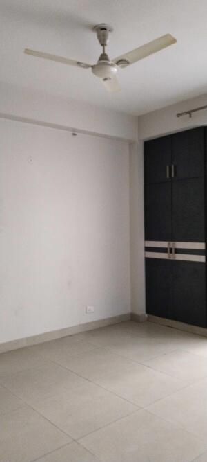 3 BHK Flat in Crossing Republik, Ghaziabad