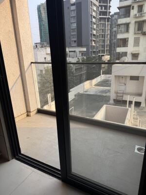 3 BHK Flat in Santacruz West, Mumbai