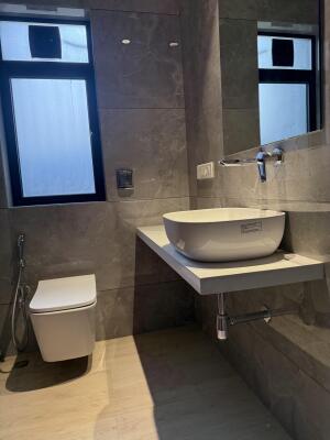 3 BHK Flat in Santacruz West, Mumbai