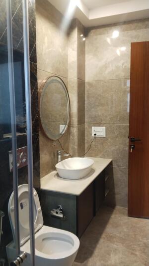 3 BHK Independent Builder Floor in Kailash hills, Delhi