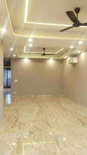 3 BHK Independent Builder Floor in Kailash hills, Delhi