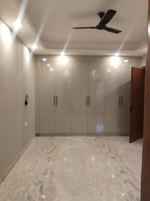 3 BHK Independent Builder Floor in Kailash hills, Delhi
