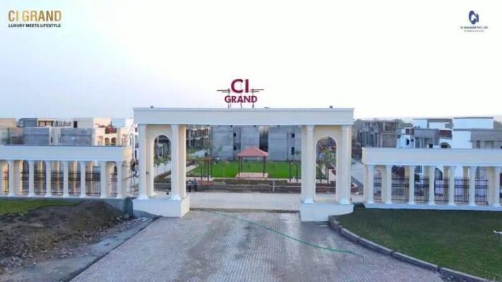 4 Bedroom House in Kolar Road, Bhopal