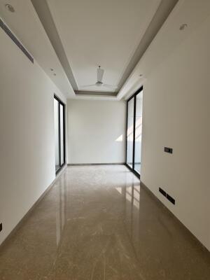 4 BHK Independent Builder Floor in Anand Niketan, Delhi