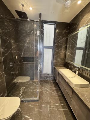 4 BHK Independent Builder Floor in Anand Niketan, Delhi