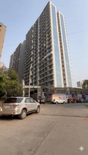 3 BHK Flat in Malad West, Mumbai
