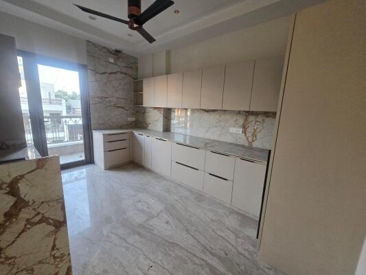 4 BHK Independent Builder Floor in Model Town, Delhi
