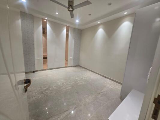 4 BHK Independent Builder Floor in Model Town, Delhi