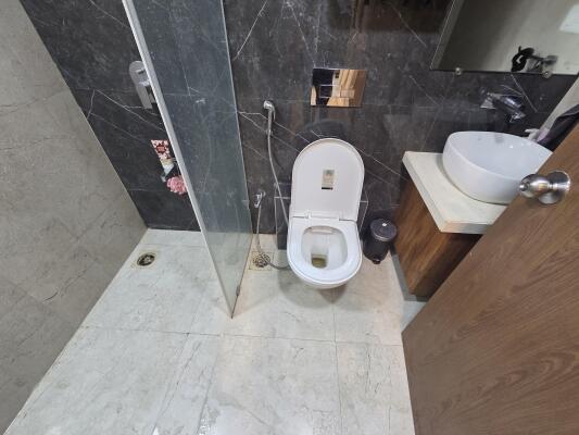 3 BHK Flat in Balkum, Thane