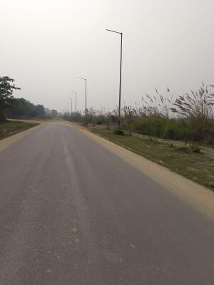 Residential land / Plot in Block L Sector-20 Yamuna Expressway, Greater Noida