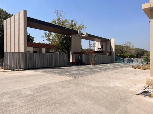 3 BHK Flat in Sector 110, Noida