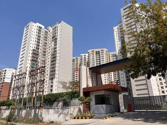 3 BHK Flat in Sector 110, Noida
