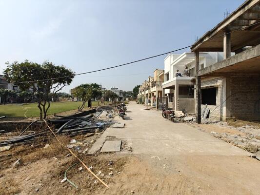 2 Bedroom House in Dunda, Raipur