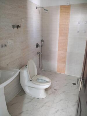 3 BHK Flat in Ahinsa Khand 2, Ghaziabad