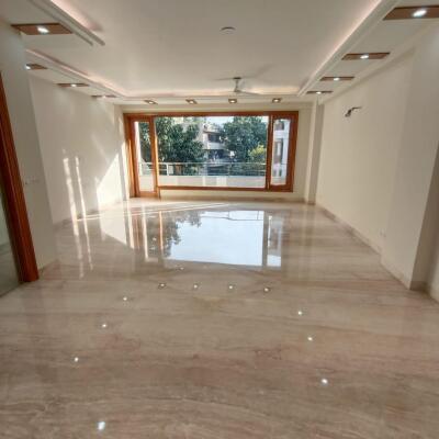 4 BHK Independent Builder Floor in Sarvodaya Enclave, Delhi