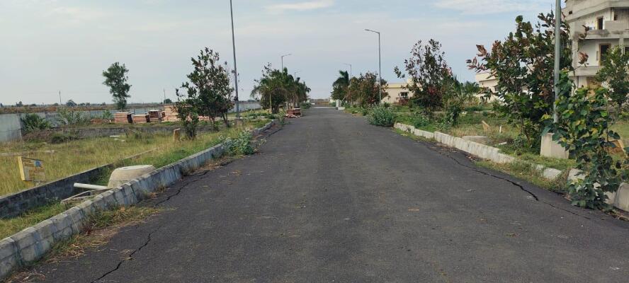 Residential land / Plot in Lam, Guntur