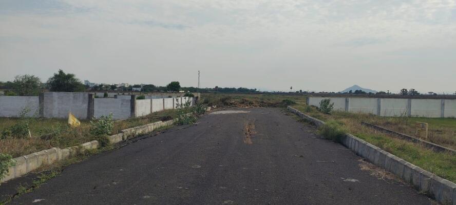 Residential land / Plot in Lam, Guntur