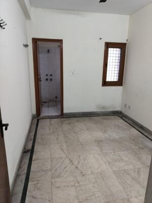 3 BHK Flat in Sector 61, Noida