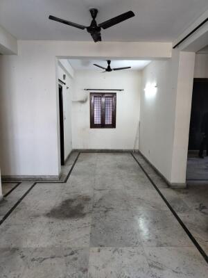 3 BHK Flat in Sector 61, Noida
