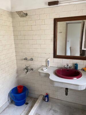 3 BHK Flat in Alaknanda, Delhi