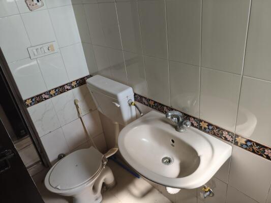 4 BHK Flat in Sector 22 Dwarka, Delhi