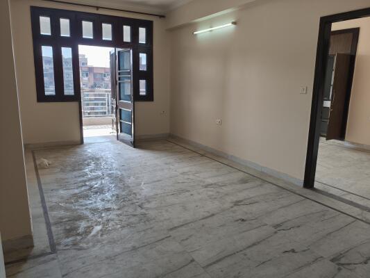 4 BHK Flat in Sector 22 Dwarka, Delhi