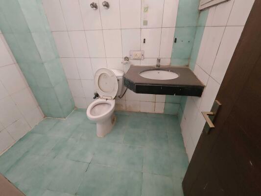 3 BHK Flat in Ahinsa Khand 1, Ghaziabad