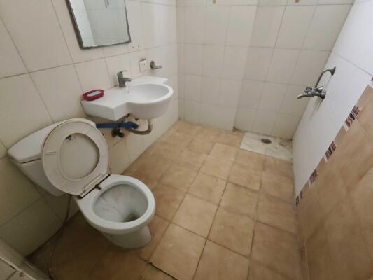 3 BHK Flat in Ahinsa Khand 1, Ghaziabad