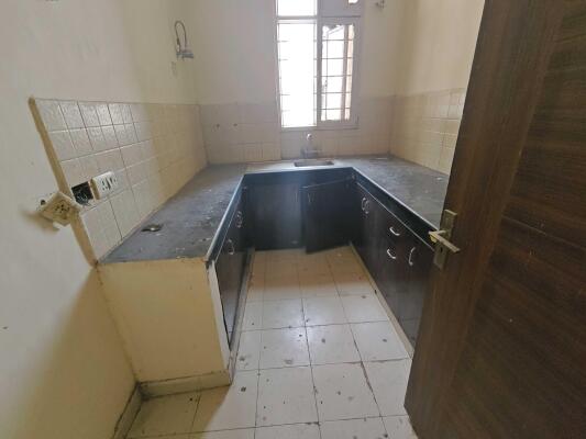 3 BHK Flat in Ahinsa Khand 1, Ghaziabad