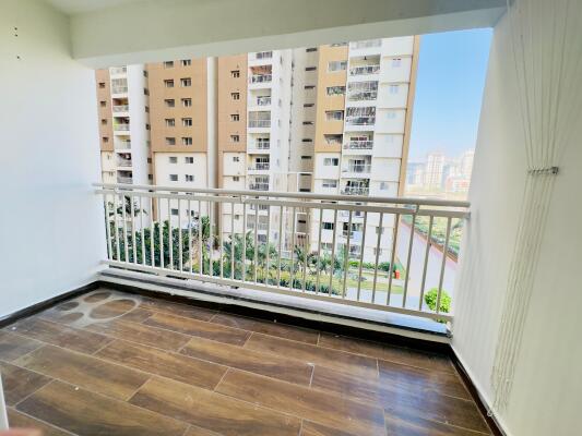 3 BHK Flat in Puppalaguda, Hyderabad