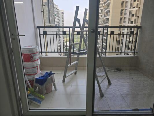 3 BHK Flat in Sector 143, Noida