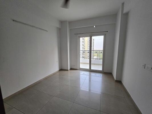 3 BHK Flat in Sector 143, Noida