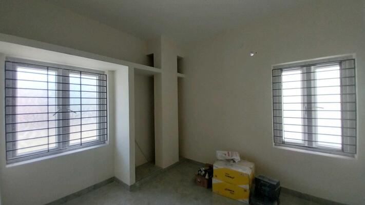 2 BHK Flat in Kolathur, Chennai
