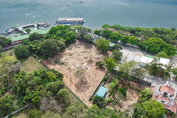 Residential land / Plot in Uthandi, ECR
