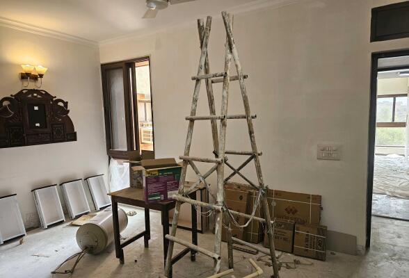 4 BHK Flat in MG Road, Gurgaon